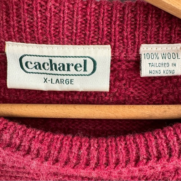 Vintage Cacharel Men’s Red 100% Wool XL Crewneck Sweater Jumper - Picture 4 of 4